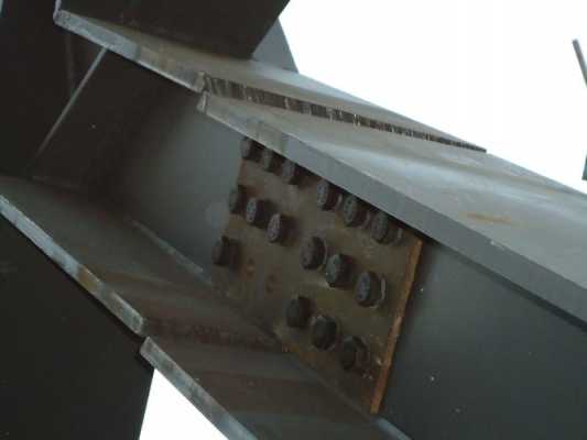钢结构焊接与螺栓连接（钢结构焊接牢固还是螺丝牢固）