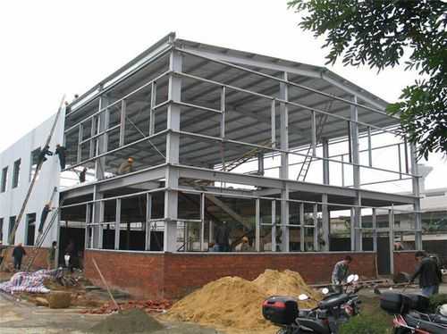 夹芯板钢结构屋面（钢结构夹层板设计）